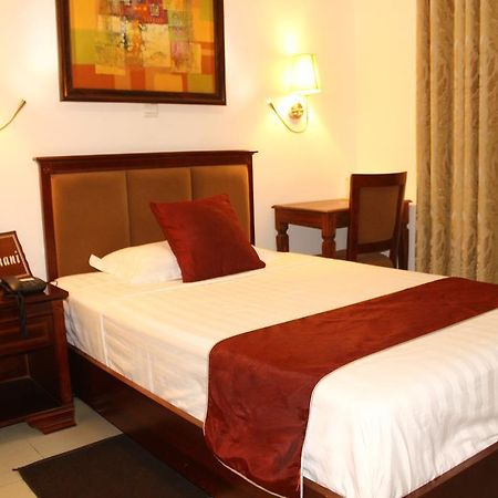 Hotel Residence Flamani Lomé Zewnętrze zdjęcie