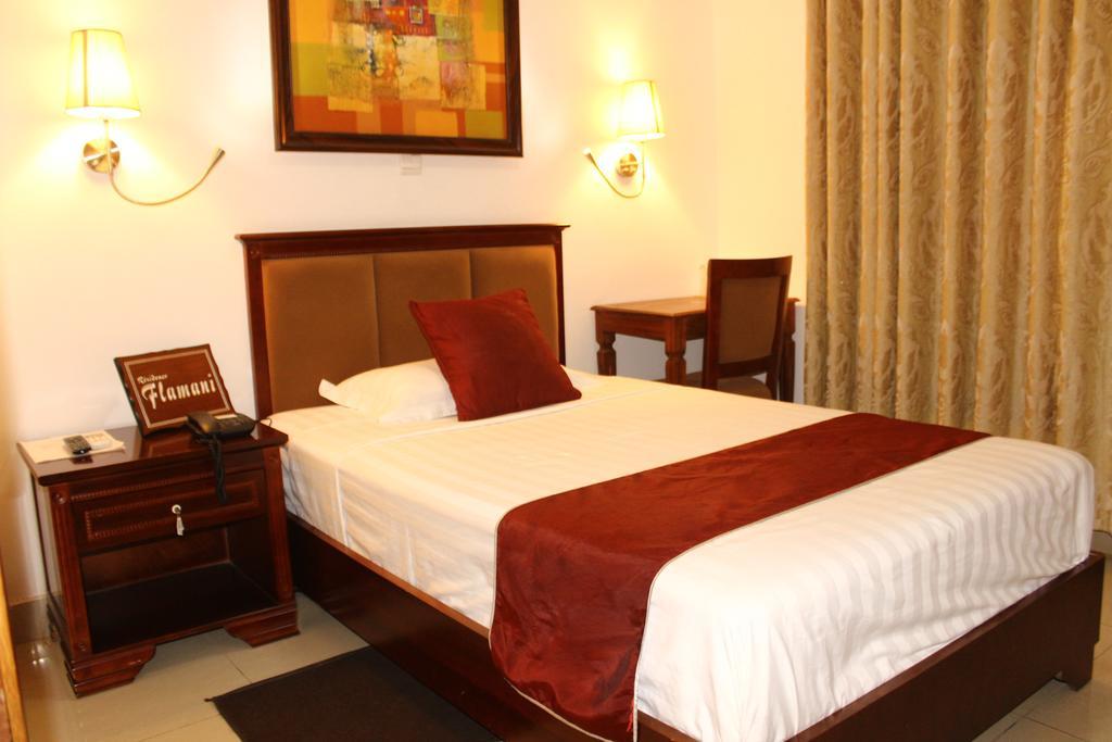 Hotel Residence Flamani Lomé Zewnętrze zdjęcie
