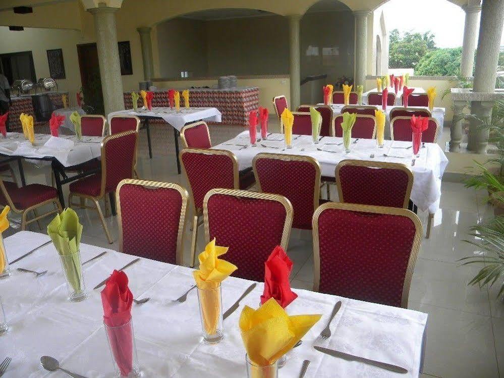 Hotel Residence Flamani Lomé Zewnętrze zdjęcie